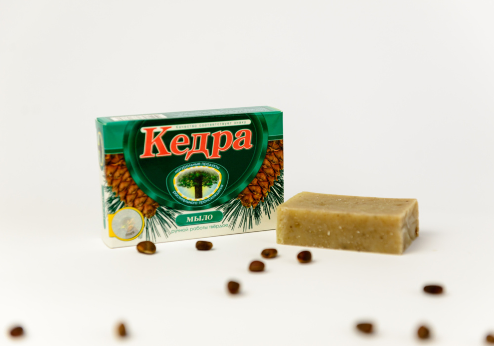 Мыло "Кедра" ручной работы с живицей кедра сибирского и белой глиной, 80 г.