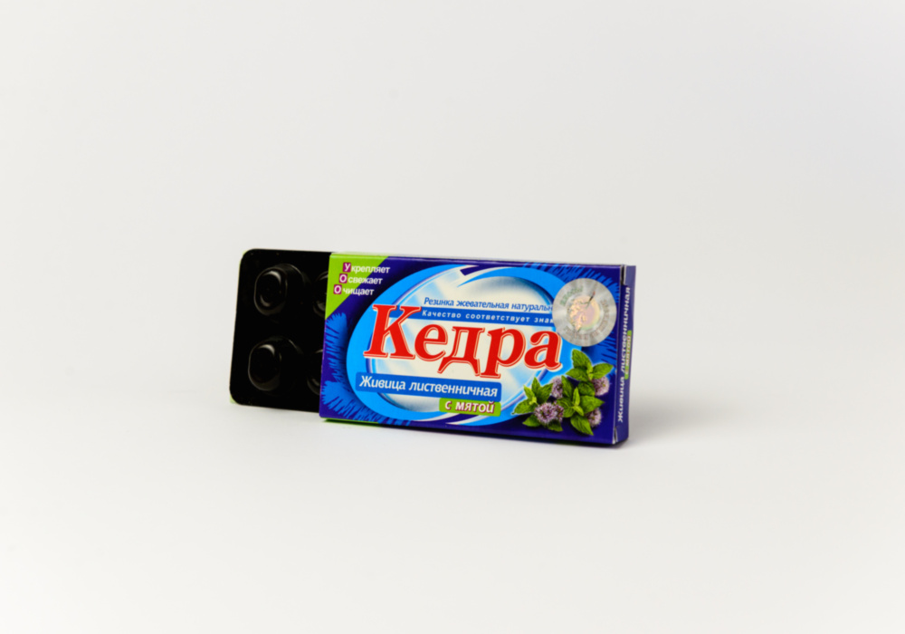 Жувальна гумка "Кедра" - живиця модрини з мятою